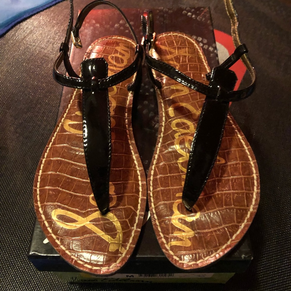 COPY - EUC Sam Edelman black patent Gigi sandal
